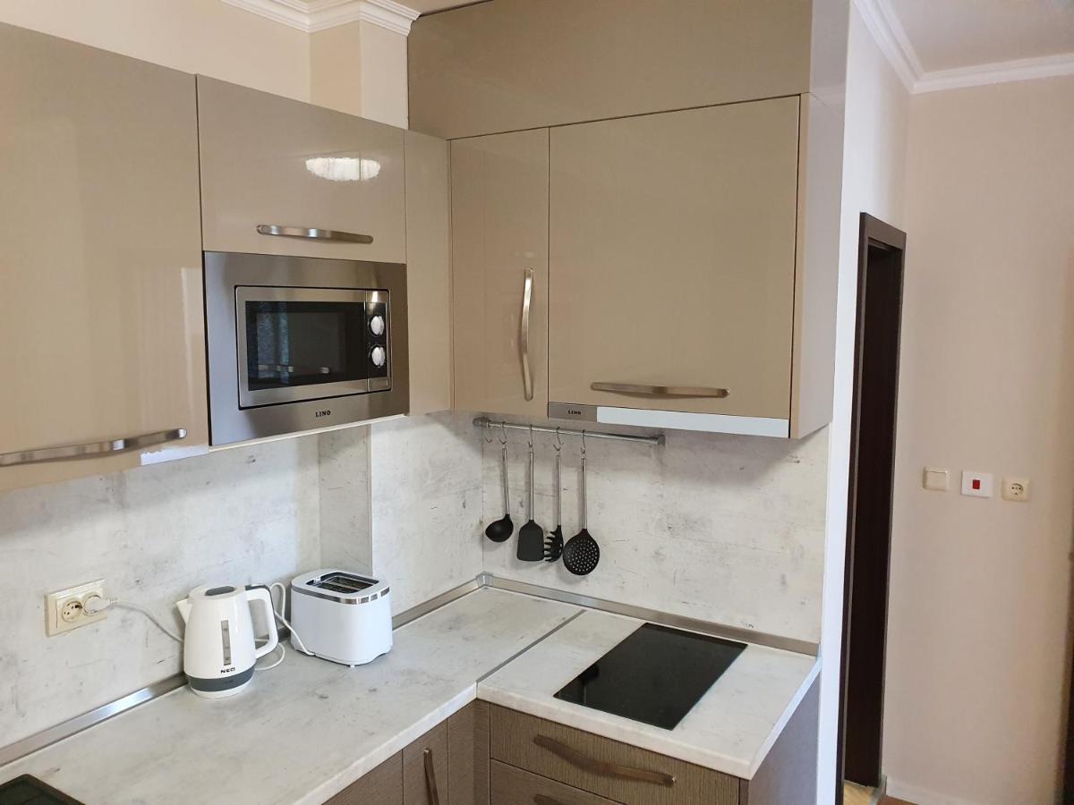Апартамент За Гости ,,1В-15" Амара Бутик"" Rawda Exterior foto